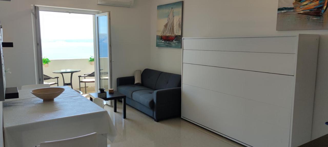 Studio Apartment Novi Vinodolski Exterior photo